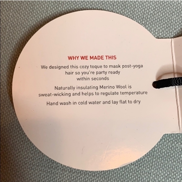 LULULEMON 100% MERINO WOOL PINK POM POM BEANIE HAT TOQUE  KNITWEAR WOMEN OS - Picture 12 of 14